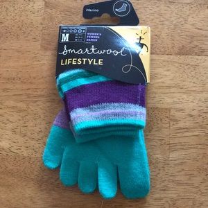 Smart wool toe socks